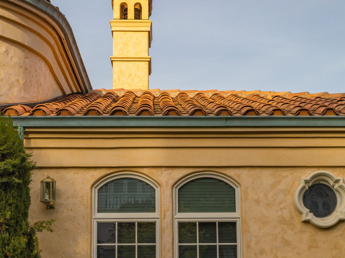 Desert home exterior repaint